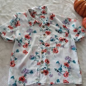 Beautiful Flowery blouse